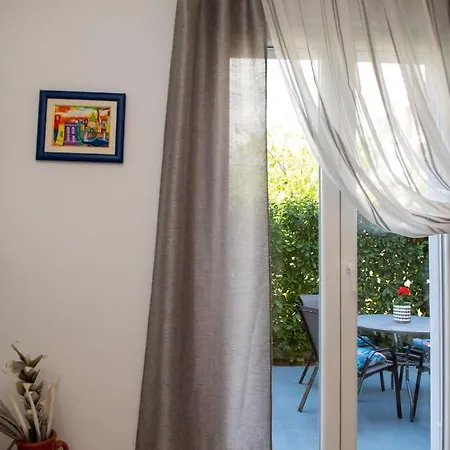 Apartment Fortuna - Peacfull Terrace Klis