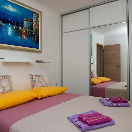 Fortuna - Peacfull Terrace Apartment *